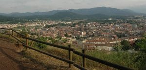 Panoràmica des del volcà Montsacopa, Olot