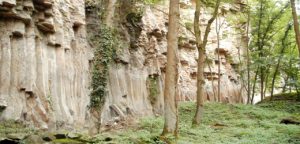 Cingles de Fontfreda, Vall de Bianya